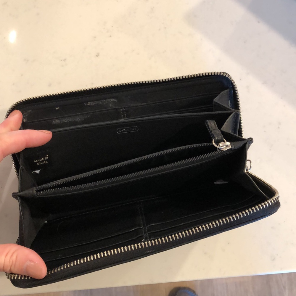 Coach wallet - Picture 2 of 4